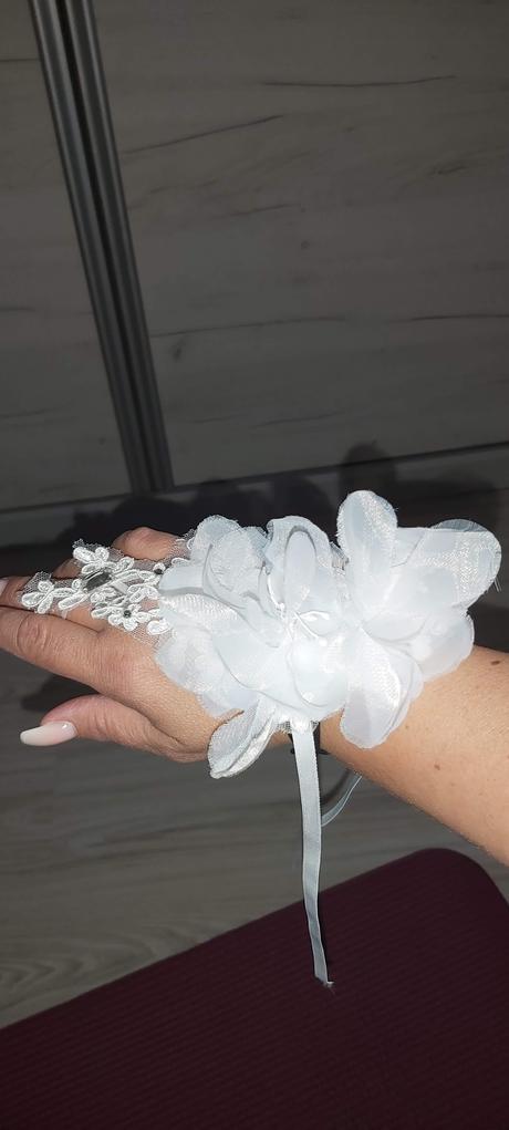 Rukavičky na 1.sväté prijímanie, 