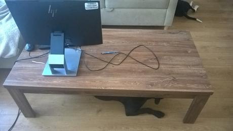 Stolík pod tv a konferenčný stolík, 