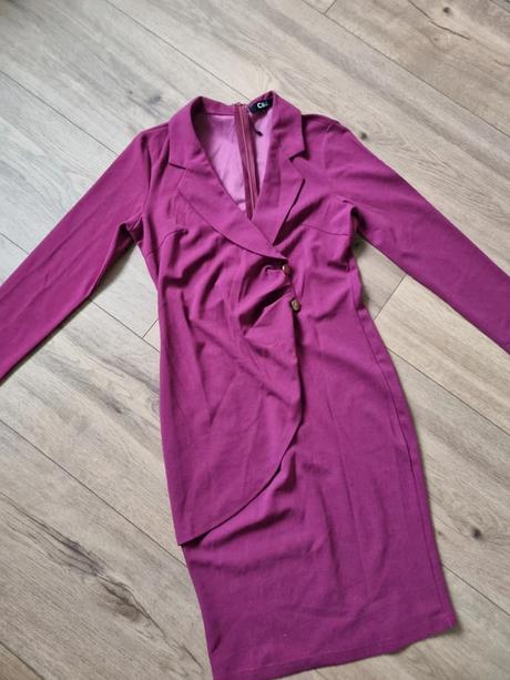 Magentové elastické šaty veľ. 36/38, s