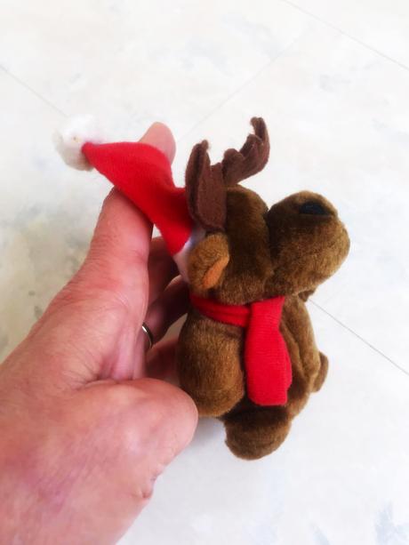 Vianočný plyšový sobík,