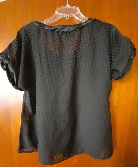 Čierna blúzka z mušelínu f&f, f&f,44