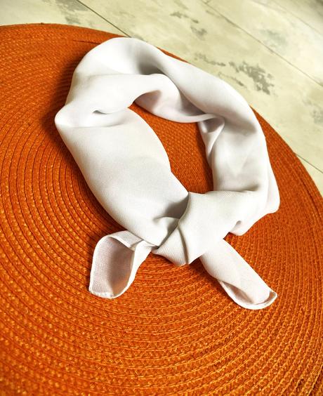 Jemná žoržetová šatka, l