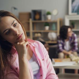 Priateľ je urazený, že nechcem ísť na ples