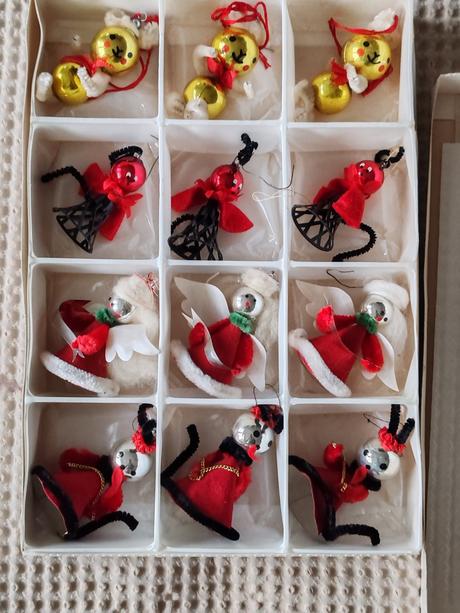 Staré ozdoby na stromček, 