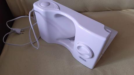 Predám funkčný elektrický krájač chleba, značka br, braun