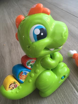 Spievajúci dinosaurus,