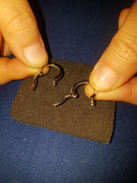 Strieborné naušnice, 