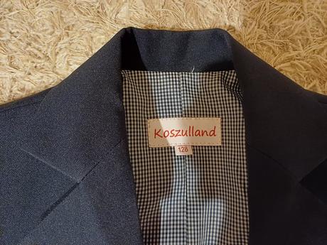 Chlapčenský oblek, 1x použitý, 128