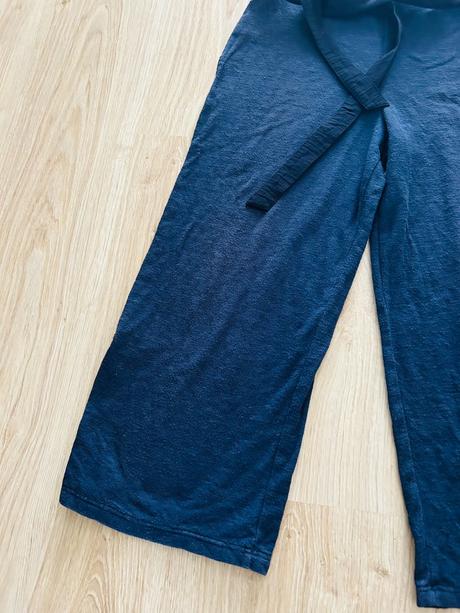 Štýlový overal slovenskej značky lull, pc 75 eur, xs