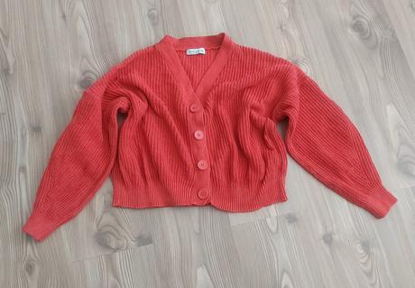 Sveter, stradivarius,s