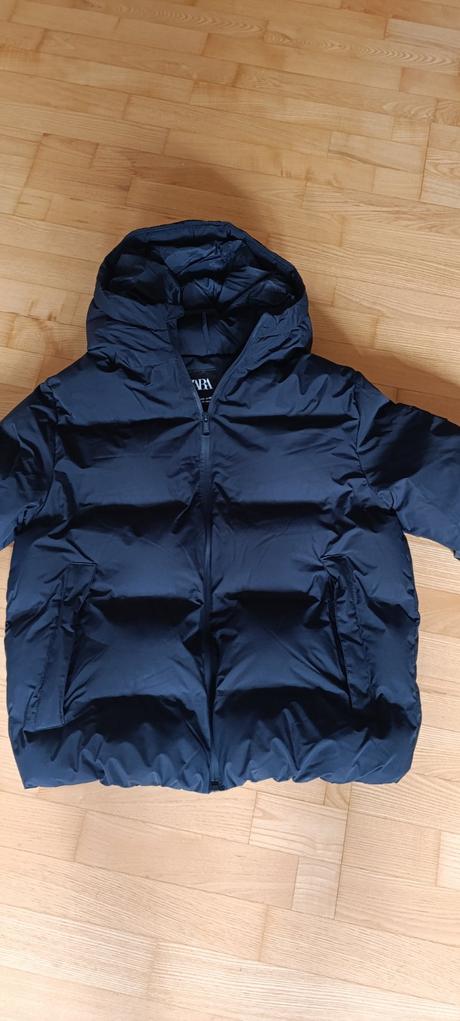 Teplá bunda, zara,152