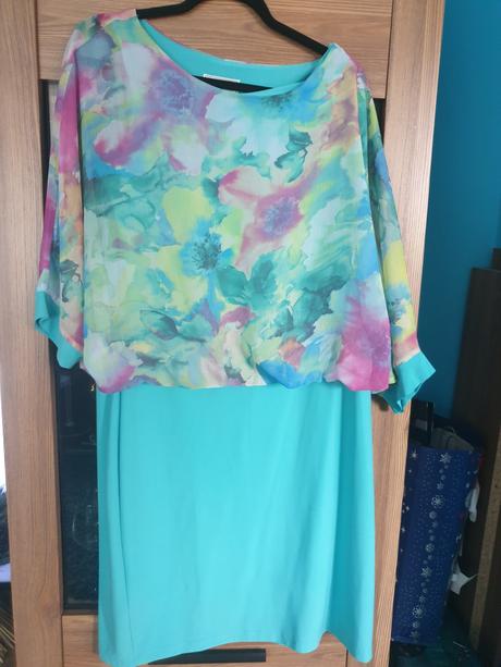 Damske letne šaty, 46