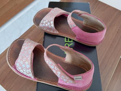 Ok bare mirrisa sandalky, 28