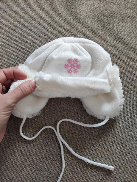 Zimná biela čiapka s vločkou, ergee,50
