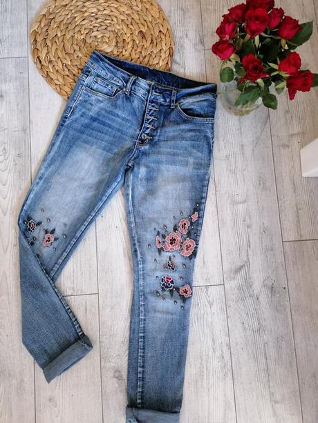 Rifle s kvietkami m, m