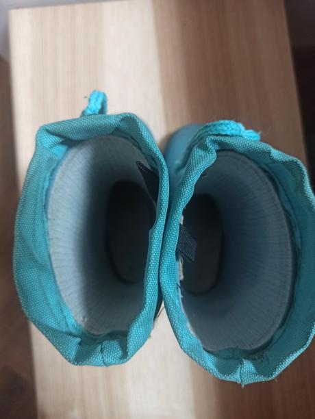 Blikajúce gumáky 22/23, lupilu,22