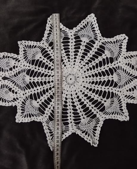 Biely háčkovaný obrus/háčkovaná dečka 2,