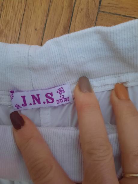 Dievčenské šortky, 134