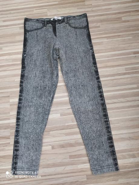 Legíny, marks & spencer,134