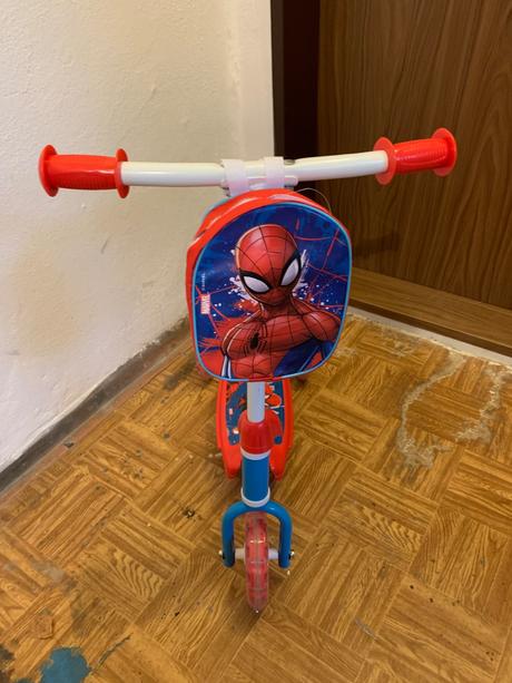 Kolobezka spiderman, 