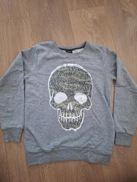 Mikina, chapter young,134