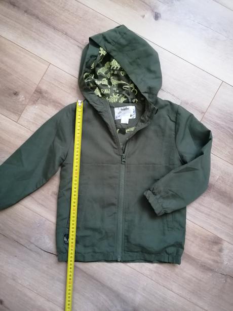 Tenká jarná bunda, lupilu,104