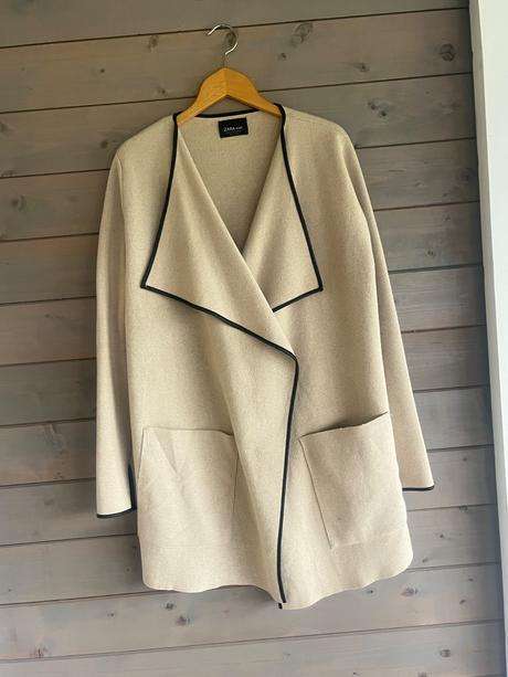 Elegantný béžový kardigán s koženkovým lemom, zara,s
