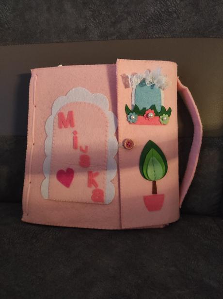 Textilná knižka house, 