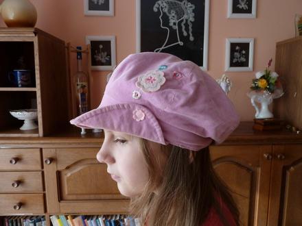 Dievčenská čiapka - baretka, 122