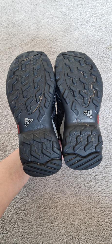 Tursticke topanky nizke, adidas,30