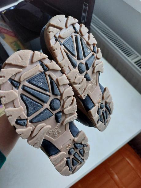 Snehule lurchi s ovcou vlnou, 34