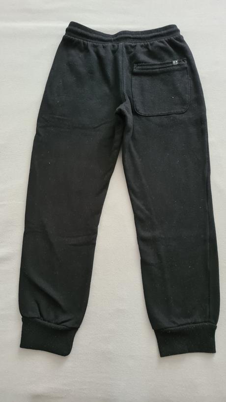 Cierne teplaky reserved v. 134, reserved,134