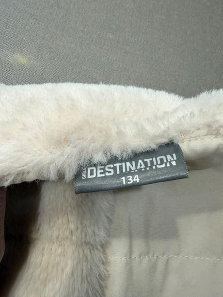 Kožušinová vestička, 134