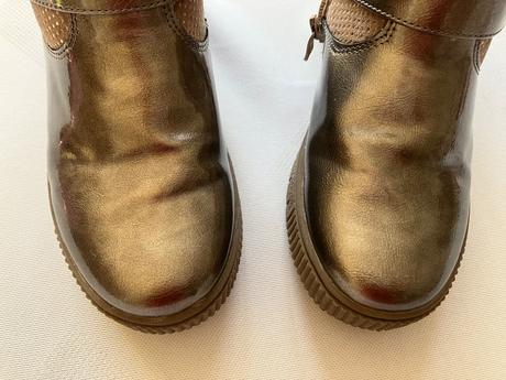 Čizmičky, baťa,32