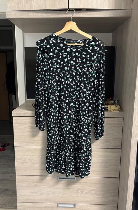Šaty s kvetinkami, f&f,xs