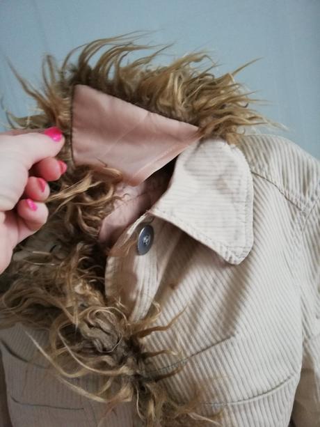 Béžový zimný kabát s odopínateľnou zimnou vložkou, l