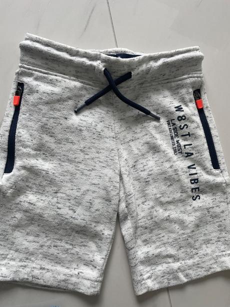 Kraťasy 2ks, c&a,110