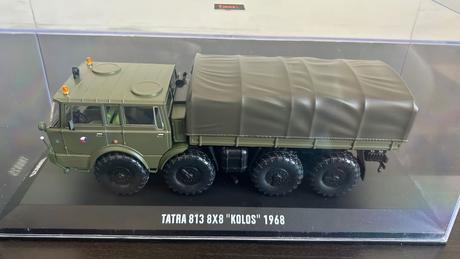 Tatra 813 8x8 kolos čsľa 1/43,