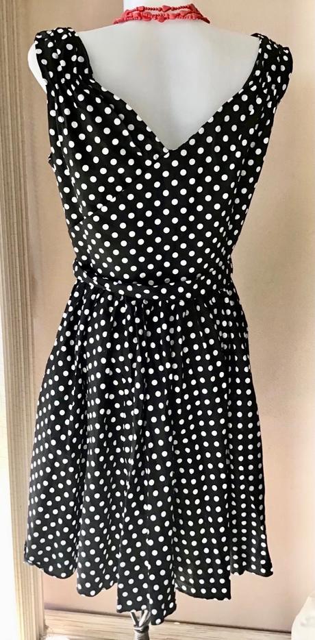 Krásne bavlnene saty, adams,40