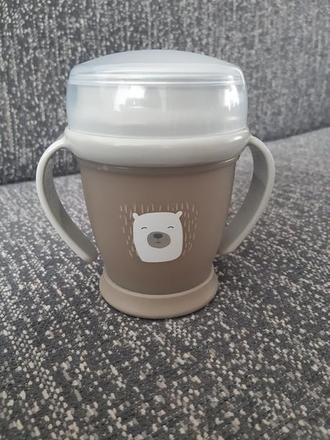 Netečúvaci hrnček lovi, lovi