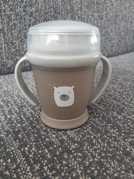 Netečúvaci hrnček lovi, lovi