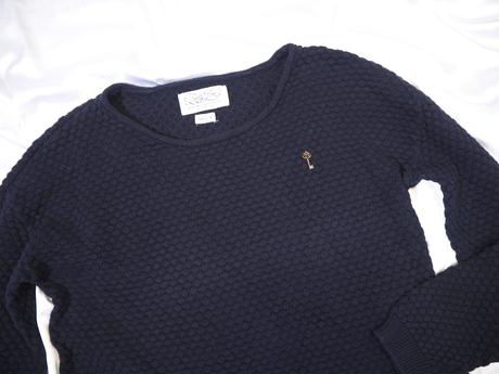 Luxusný tmavomodrý pulover twenty three, 42