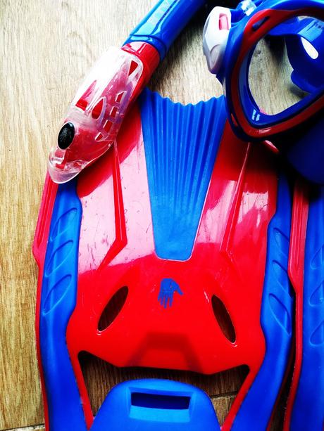 Plutvy a potápačské okuliare, 