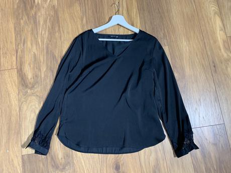 Čierna bľúzka, reserved,m