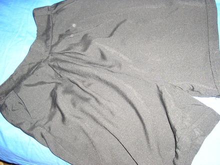 615. čierne kraťasy, m