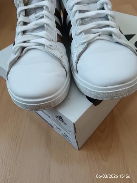 Botasky 39 1/3, adidas,39