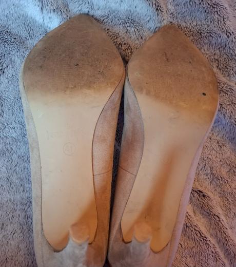 Dámske béžové lodičky, 41