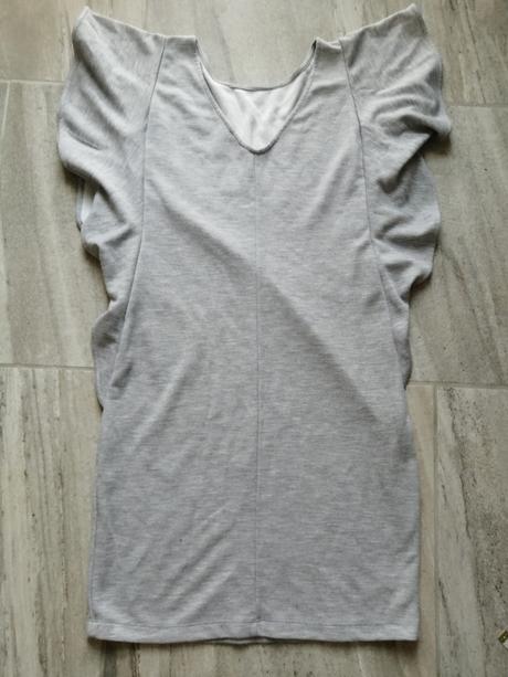 Šaty reserved s volánom, vs, reserved,s