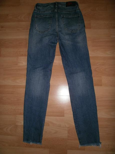 Vyšívané skinny rifle xs/34 s vysokým pásom, new yorker,xs