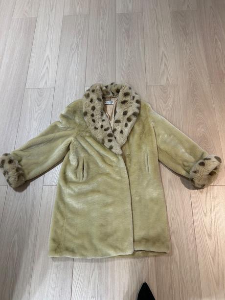 Béžový kožuch, xl